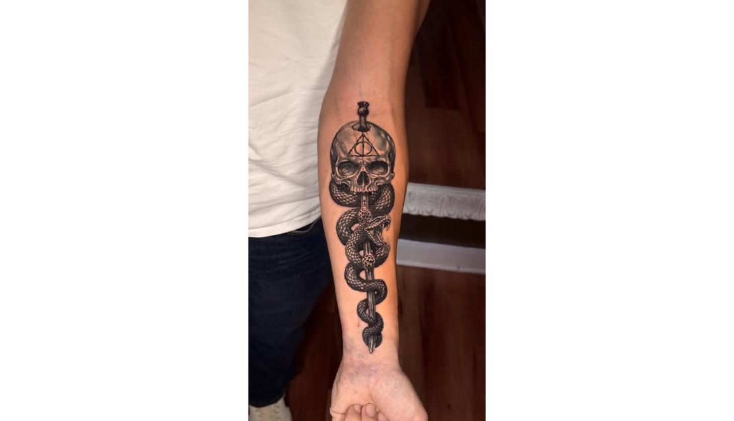 Skull & Snake